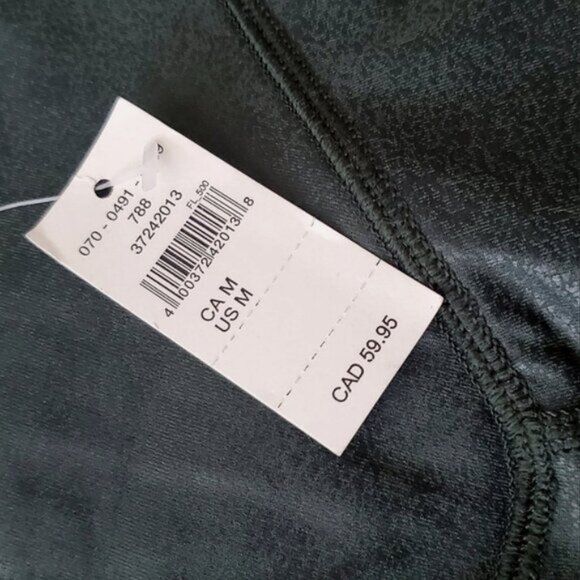 NWT AERIE Green Coated Faux Leather Limited Edition V Yoke High Rise Leggings- M - Picture 8 of 8